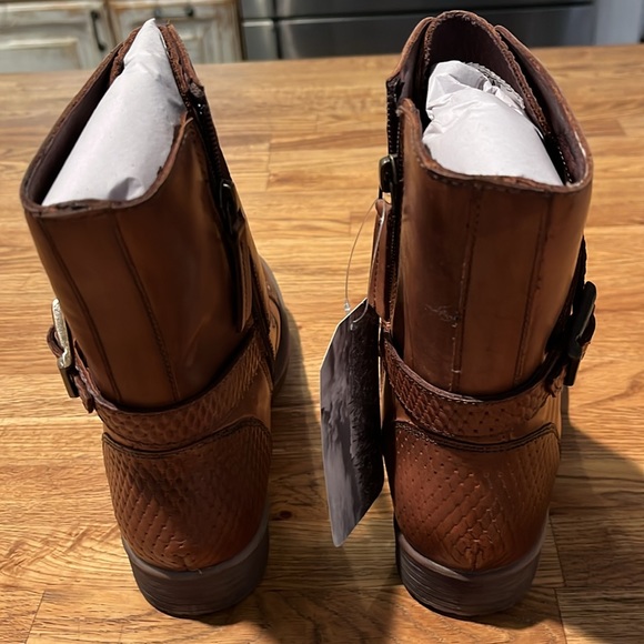 NWT Bed Stu Roan Leather Deception Wrap Over Combat Boots - Picture 2 of 7